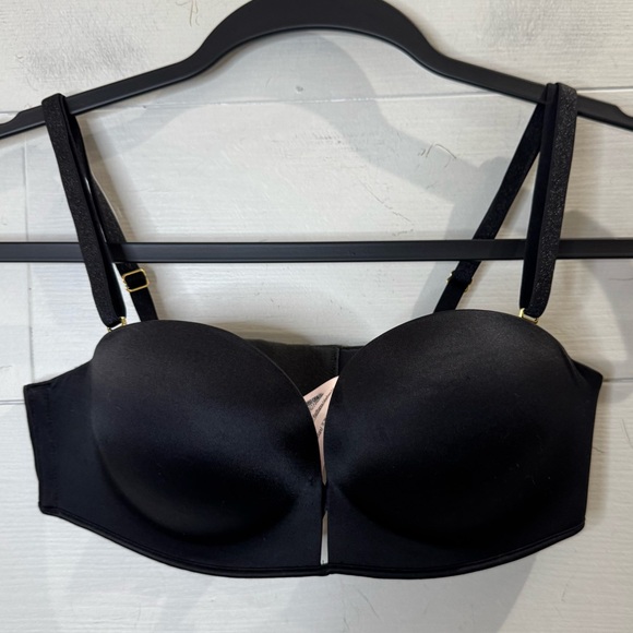 Victoria's Secret NWOT Bombshell Multiway Elegant Black Bra Size 32B - Picture 1 of 7